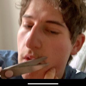 Meet your Posher, Grayson